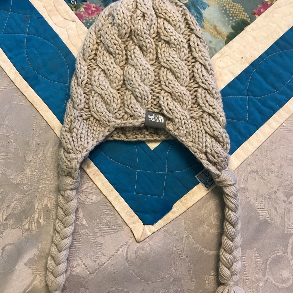 The North Face wnter hat